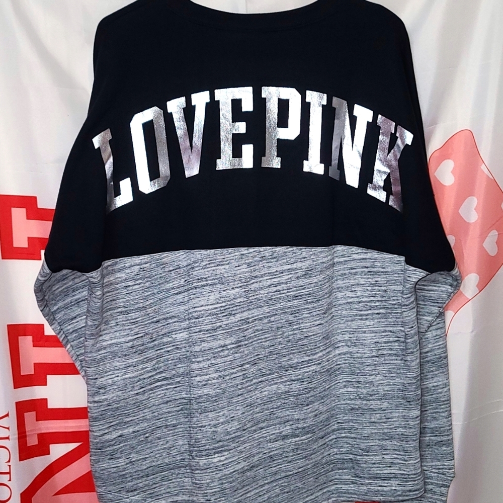 PINK Victoria's Secret Foil Logo Pullover NWT 🌟 M/L